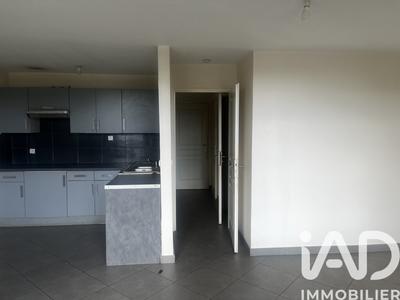 Maison - 300 m² - 4 pièces