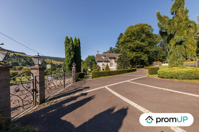 Local d'activités - 540 m² - 26 pièces