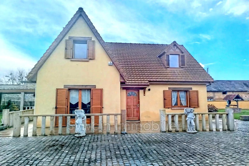 Maison - 138 m² - 7 pièces