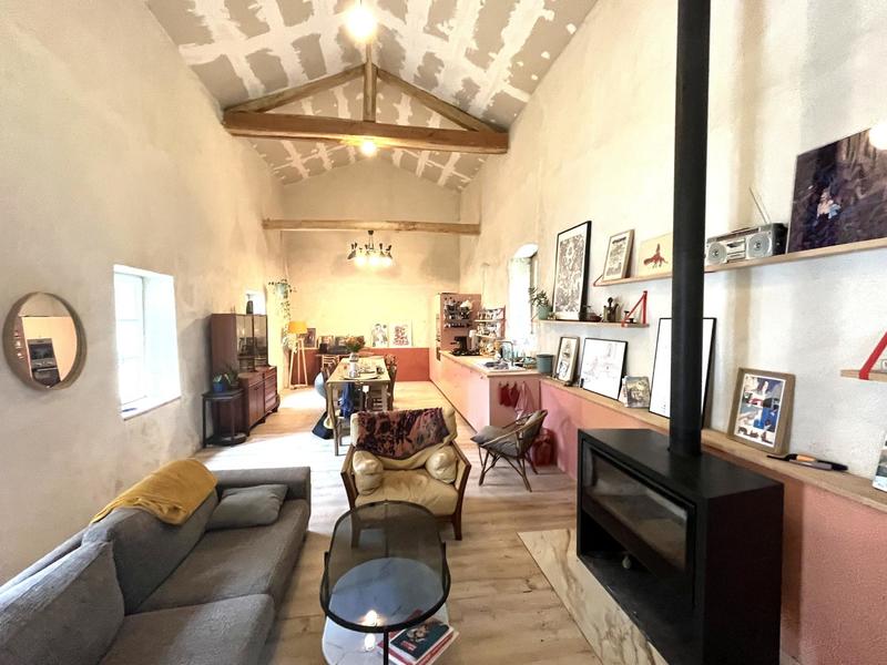 Maison de maîtres - 900 m² - 15 pièces