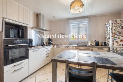 Maison ancienne - 104 m² - 5 pièces