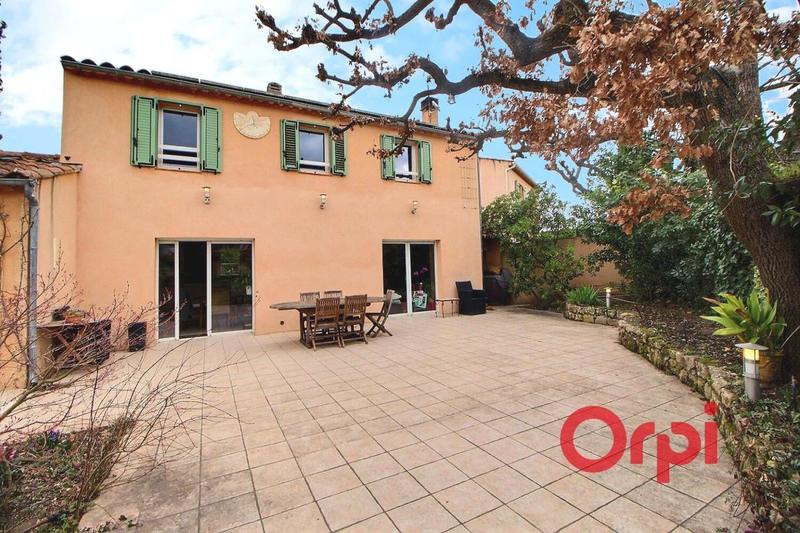 Maison - 128 m² - 6 pièces