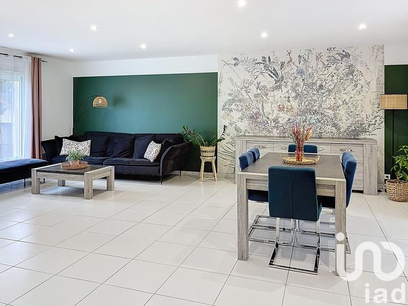 Maison - 180 m² - 5 pièces