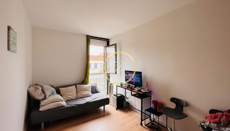 Appartement - 60 m² - 4 pièces