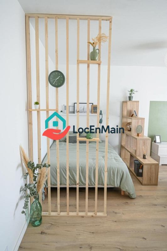 Studio - 30 m² - 1 pièce