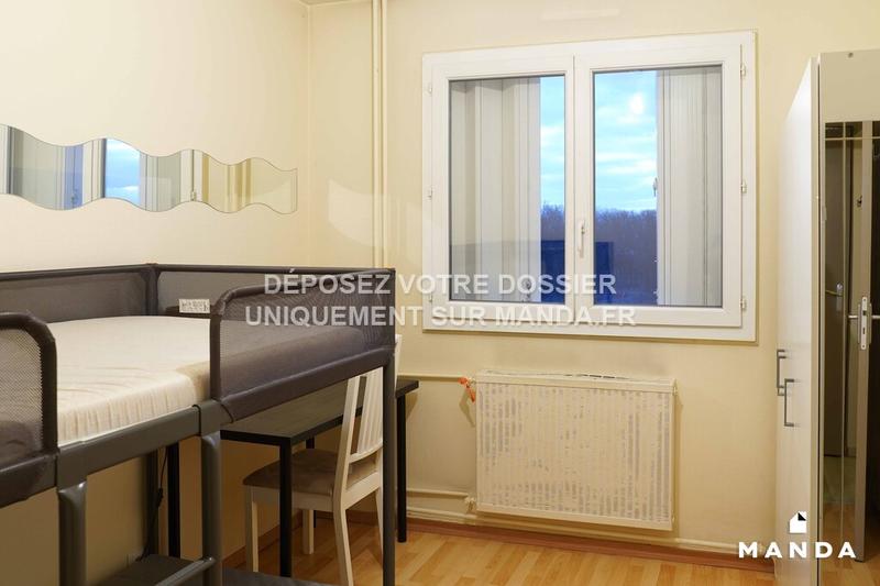 Chambre - 15 m² - 5 pièces