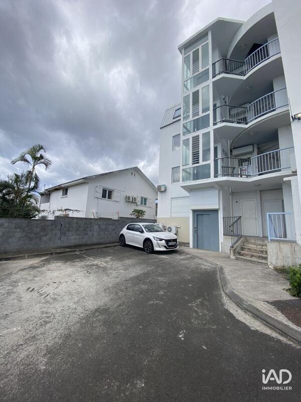 Local commercial - 202 m²