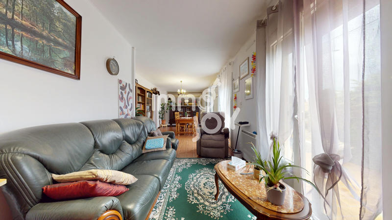 Maison - 135 m² - 6 pièces