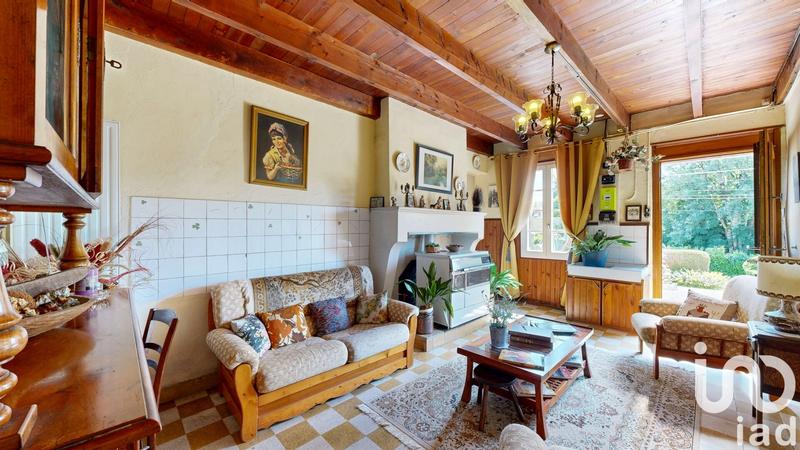 Maison - 216 m² - 6 pièces