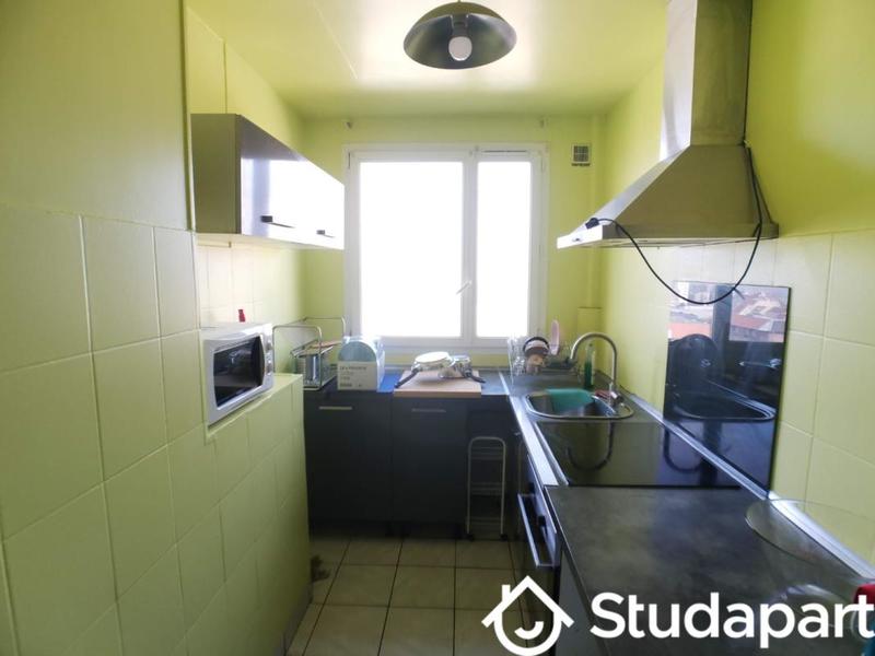 Chambre - 11 m² - 1 pièce