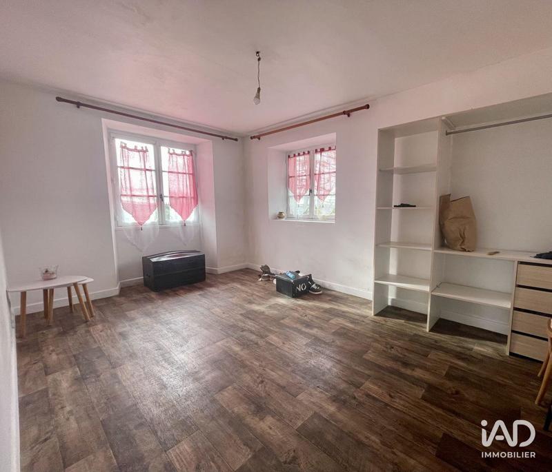 Maison - 110 m² - 6 pièces