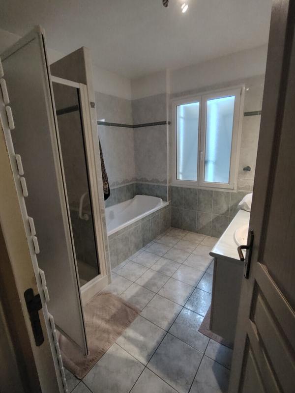 Maison - 124 m² - 7 pièces