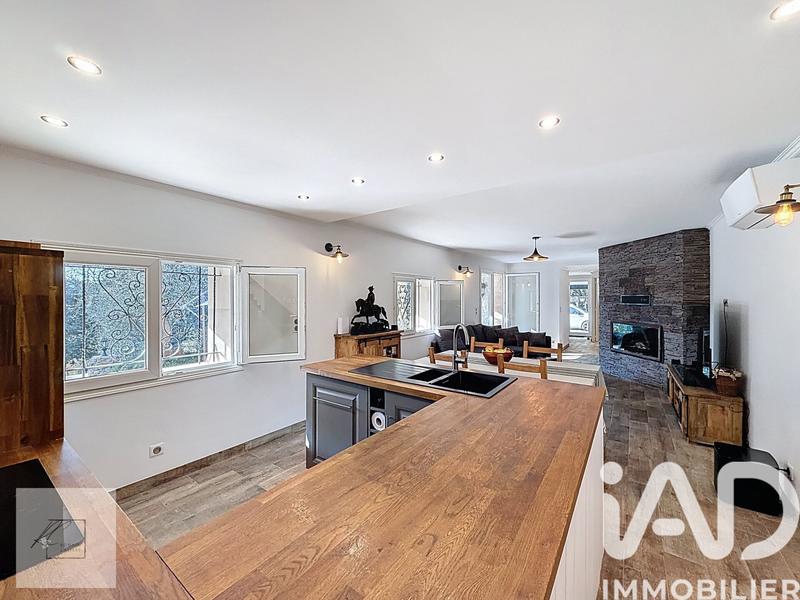 Maison - 150 m² - 5 pièces