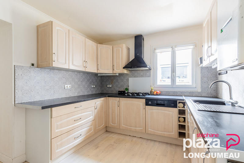 Maison - 142 m² - 5 pièces