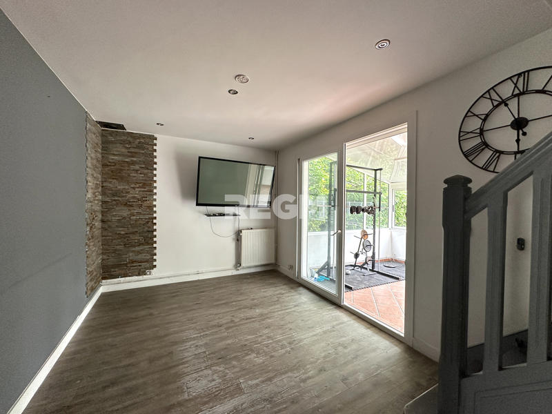 Maison - 85 m² - 5 pièces