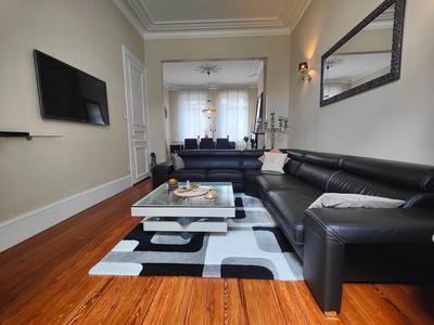 Maison - 166 m² - 5 pièces