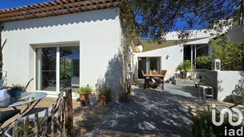 Maison - 174 m² - 6 pièces