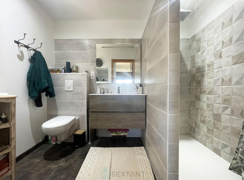 Maison - 165 m² - 7 pièces