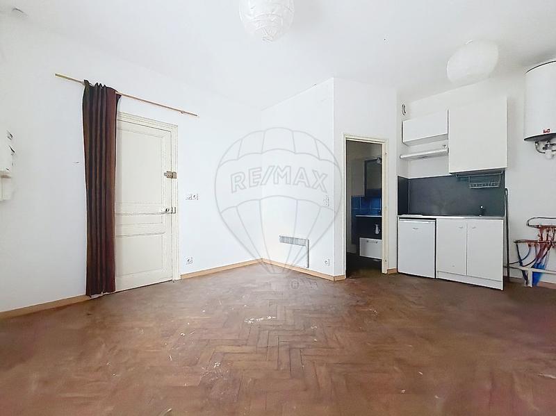 Immeuble - 530 m² - 32 pièces