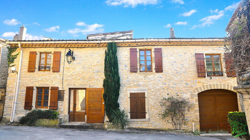 Maison - 160 m² - 8 pièces