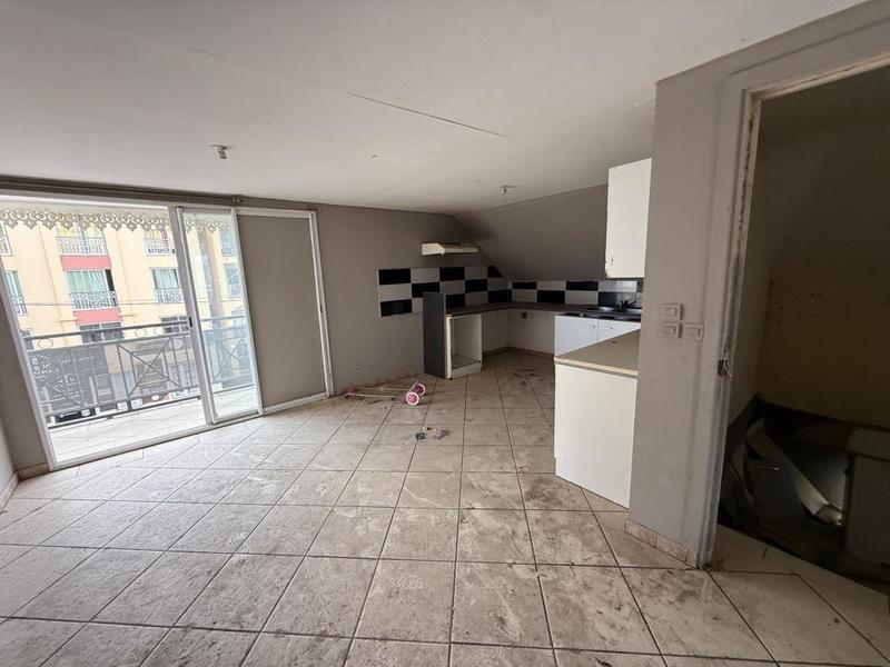 Immeuble - 260 m² - 7 pièces