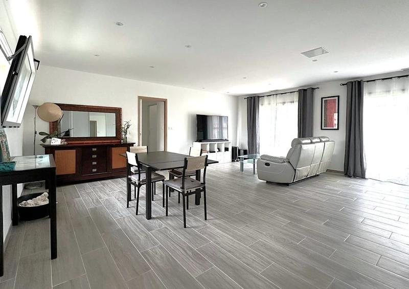 Maison - 150 m² - 6 pièces