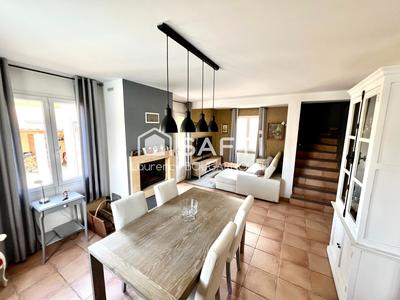 Maison - 102 m² - 5 pièces
