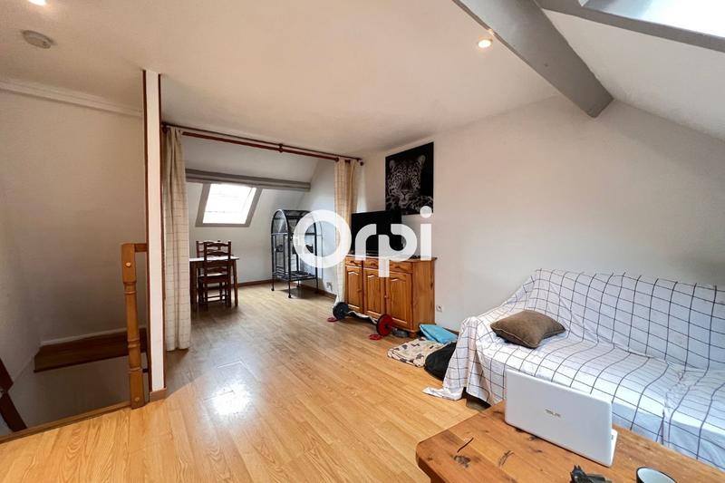 Immeuble - 90 m² - 2 pièces