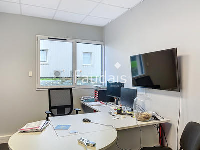 Bureau - 570 m²