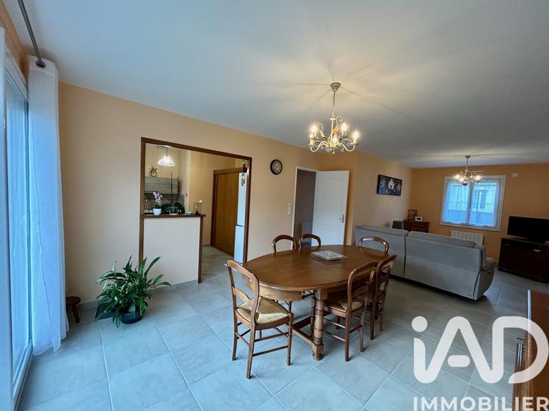 Maison - 88 m² - 4 pièces