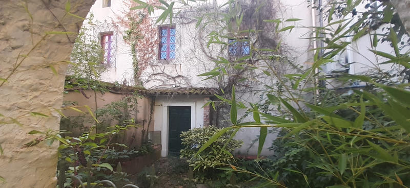 Propriété - 565 m² - 23 pièces