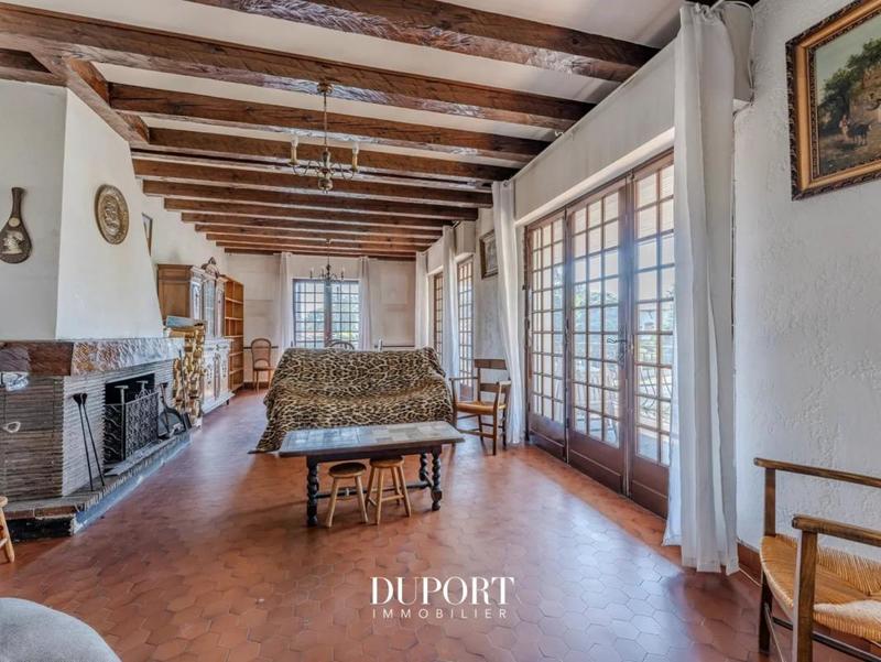 Maison - 163 m² - 5 pièces