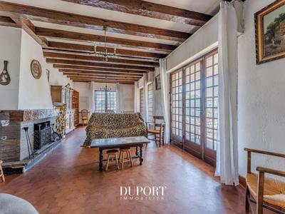 Maison - 163 m² - 5 pièces