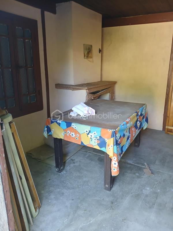 Terrain constructible - 606 m²