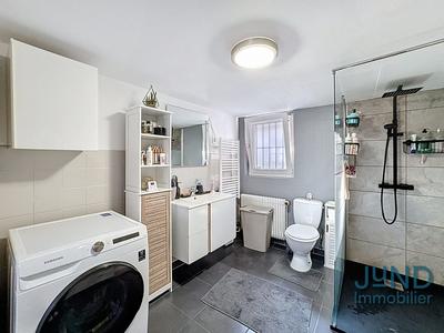 Maison - 98 m² - 4 pièces