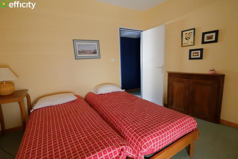 Maison - 290 m² - 11 pièces