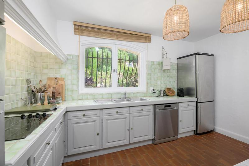 Maison - 195 m² - 7 pièces