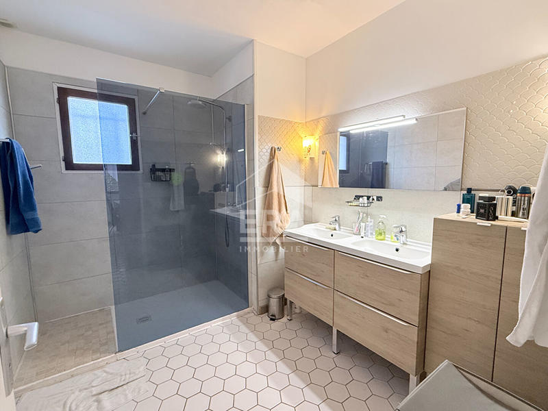 Maison - 112 m² - 5 pièces