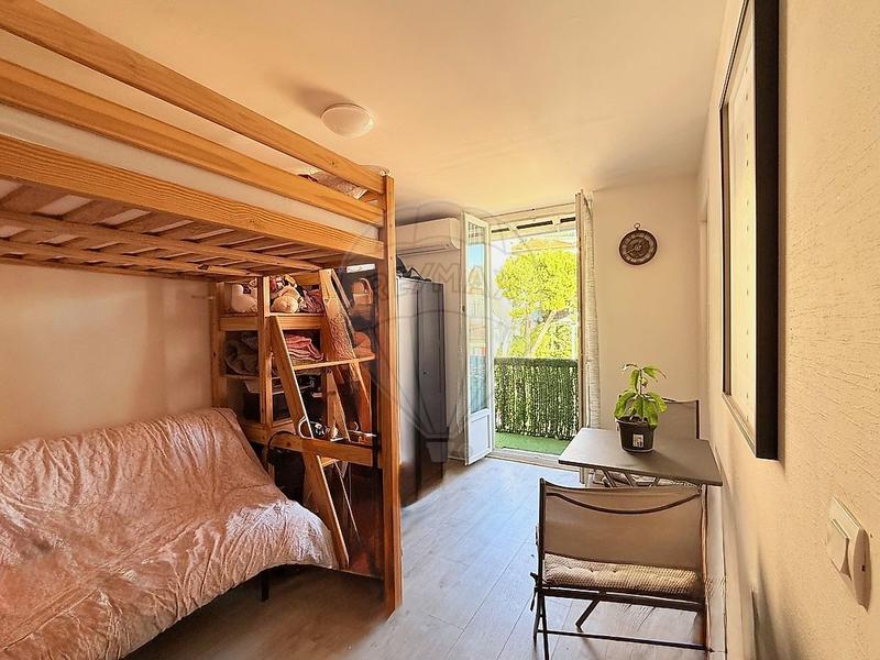 Studio - 18 m² - 1 pièce