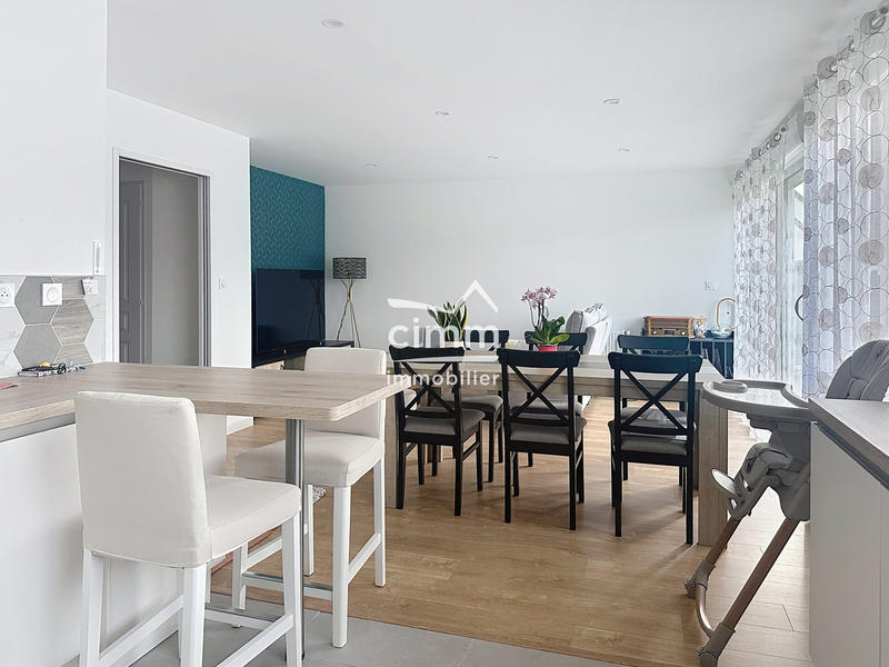 Maison - 103 m² - 5 pièces