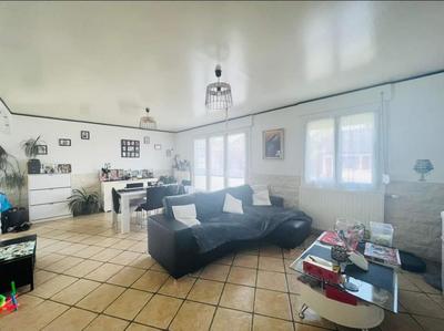 Pavillon - 94 m² - 5 pièces