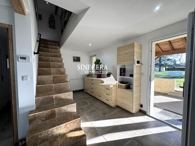 Maison - 150 m² - 4 pièces