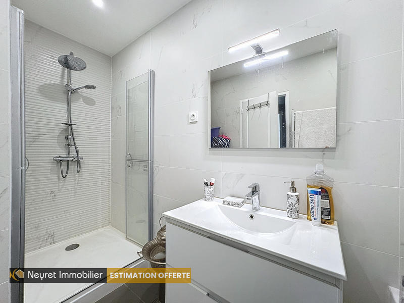 Appartement - 86 m² - 4 pièces