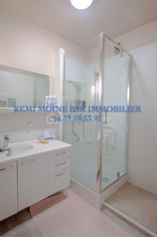 Appartement - 90 m² - 5 pièces