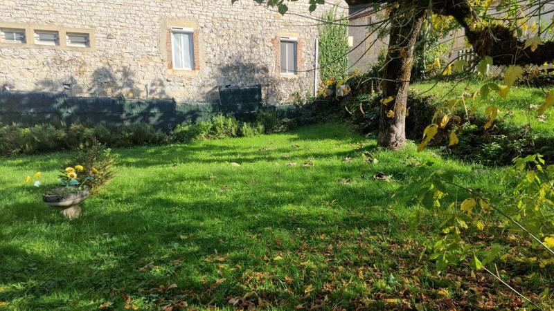 Maison - 496 m² - 11 pièces