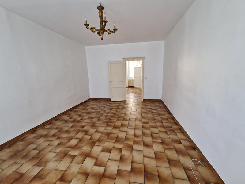 Maison - 163 m² - 7 pièces