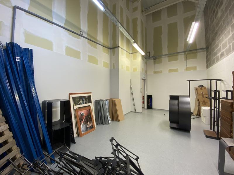 Local commercial - 417 m²