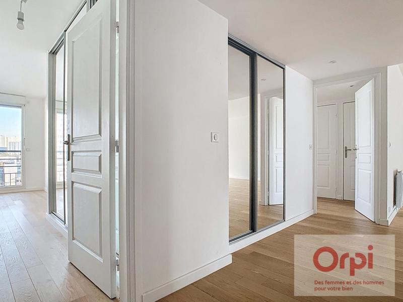 Appartement - 97 m² - 4 pièces