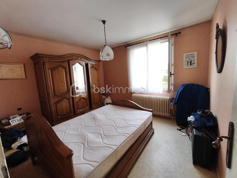 Maison - 95 m² - 5 pièces