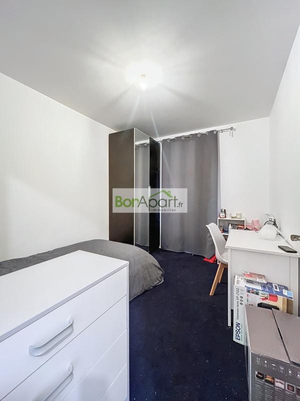 Appartement - 95 m² - 5 pièces